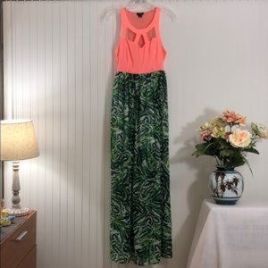 HOMMAGE Coral Keyhole Cutout Green Leaf Print Hi-Low Sheer Skirt Maxi Dress Sz S